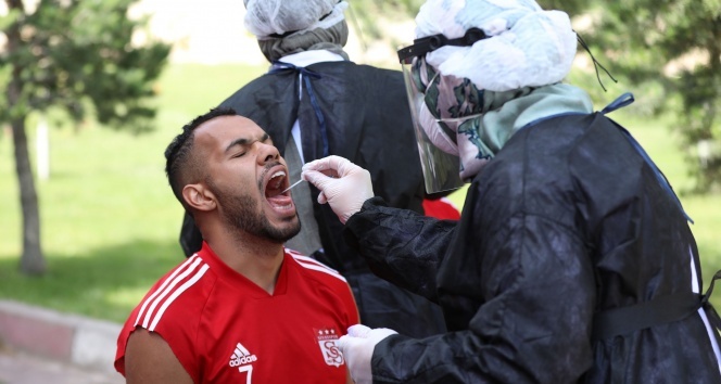 Sivasspor’a 6. kez korona virüs testi yapıldı