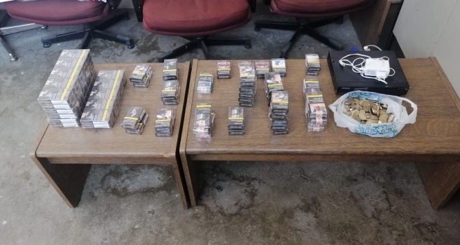 Market hırsızını ayakkabı izleri ele verdi