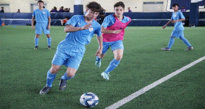 İki Türk genci dünya devi Manchester City’nin kampına katılmaya hak kazandı