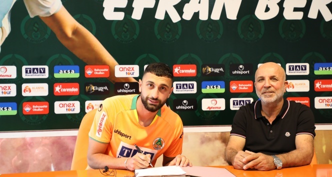 Alanyaspor, Efkan Bekiroğlu ile sözleşme imzaladı
