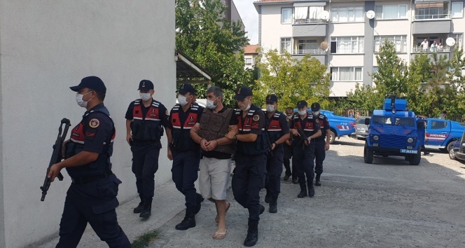 2 kişiyi öldürerek kayıplara karışan katil zanlısı baba oğul yakalandı