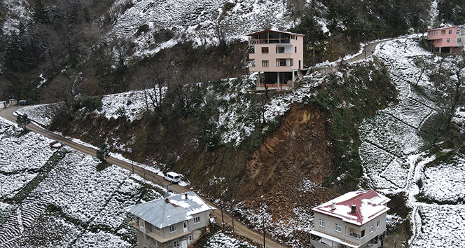 Heyelana kalbi dayanmadı