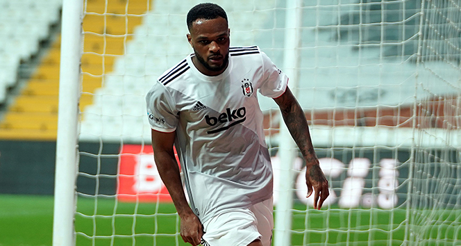 Larin’in rakibi Aboubakar!