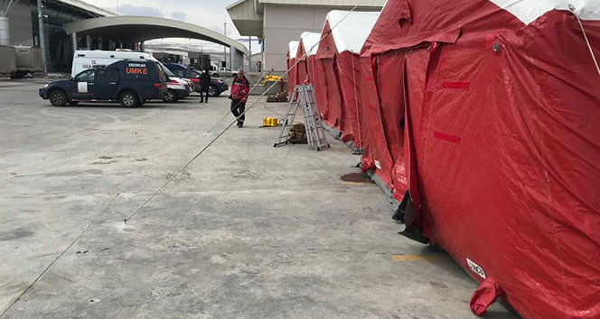 Koronavirüs tedbirleri; Çıldır-Aktaş ve Türkgözü sınır kapılarında da sahra hastaneleri kuruldu