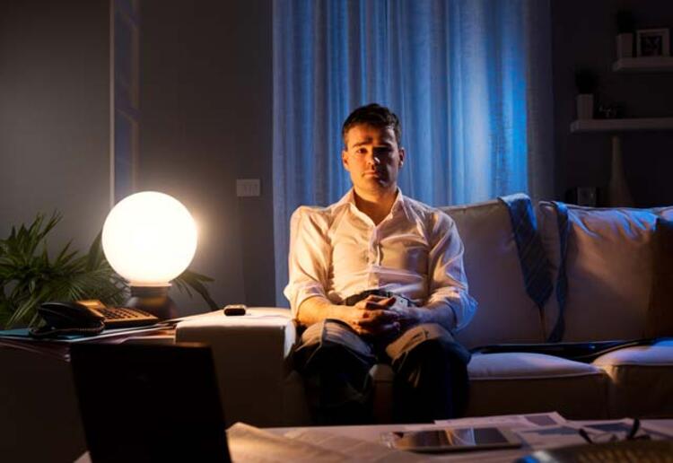 Geç saatlere kadar oturduğunuzda vücudunuzda olanlar